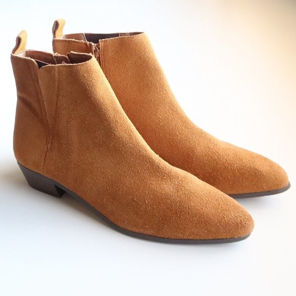 Gap Tan Suede Leather Almond Toe Block Heel Chelsea Booties Ankle Boots Size 7.5 - Picture 14 of 15